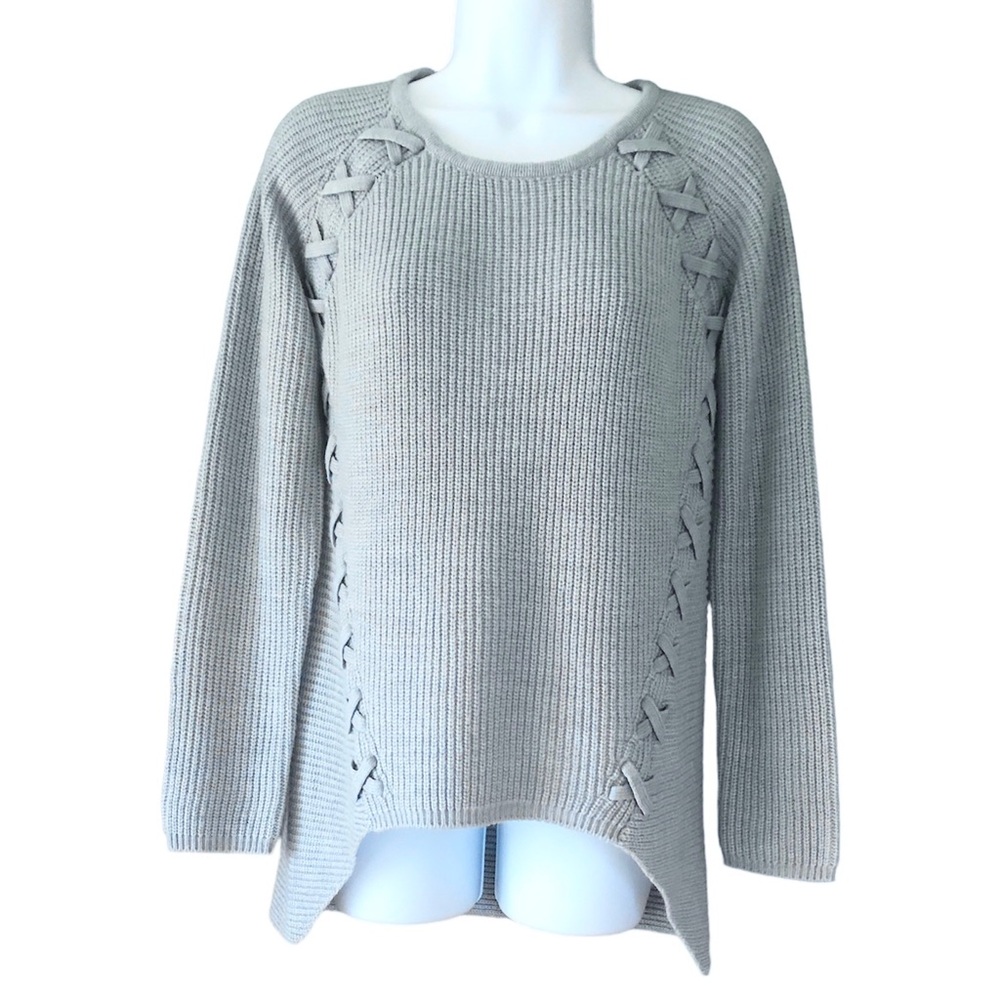 a.n.a Gray Ribbed Knit Pullover Sweater Hi-Low Hem Round Neck Cord Lace